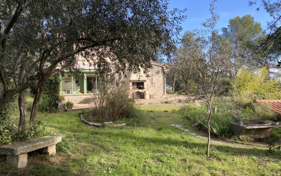 Vente Maison – 7 pièces – 200 m² à Nîmes (30000)