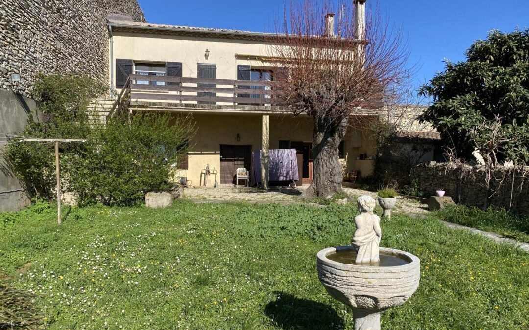 Vente Maison – 7 pièces – 190 m² à Uchaud (30620)
