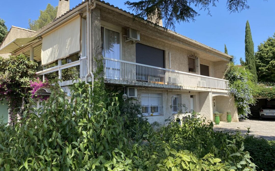 Vente Maison – 8 pièces – 282 m² à Nîmes (30000)