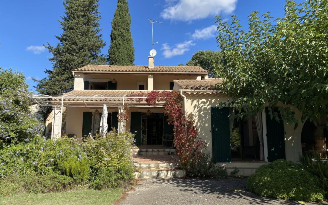 Vente Maison – 6 pièces – 140 m² à Nîmes (30900)